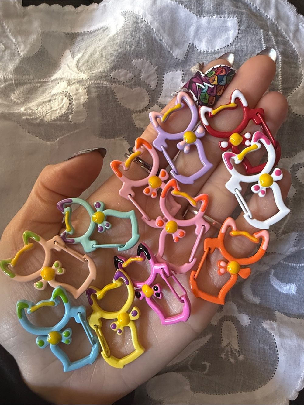 CATIBINER 🐾 Cat-Shaped Metal Carabiner Keychain Clip